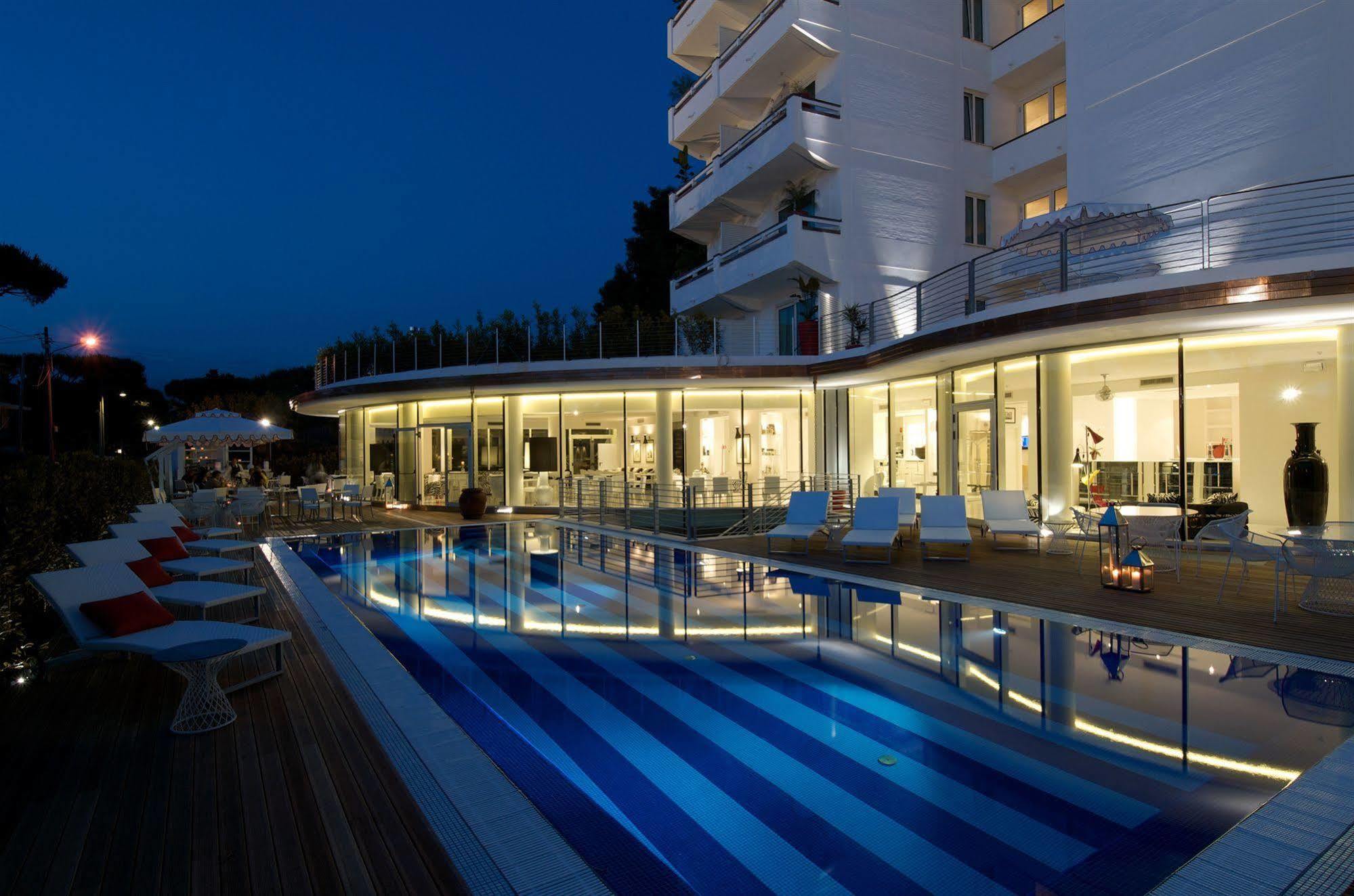 Mondial Resort & Spa Marina di Pietrasanta Eksteriør billede
